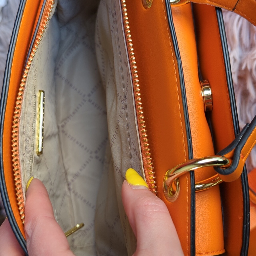 ❌SOLD❌TikTok Viral 🎥 Steve Madden Bevelyn Bag, Orange - Picture 11 of 13